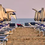 Lejlighed In A House With Garden Bibione
